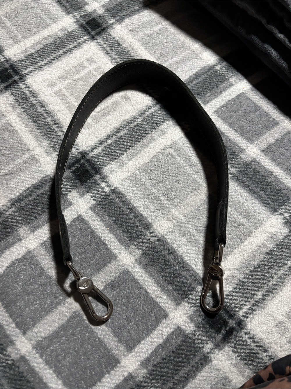 Consuela Black Pebbled Leather Adjustable Strap with Contrast Stitching - Picture 2 of 4